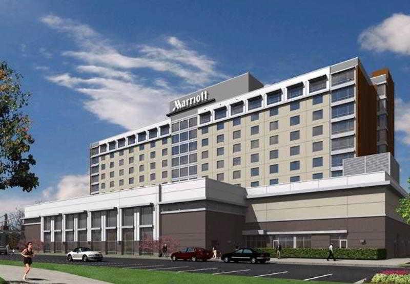 Marriott East Hotel